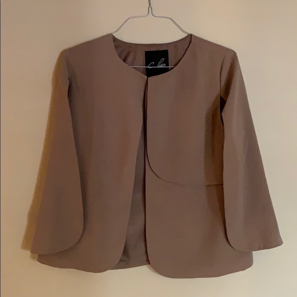 Business casual cape